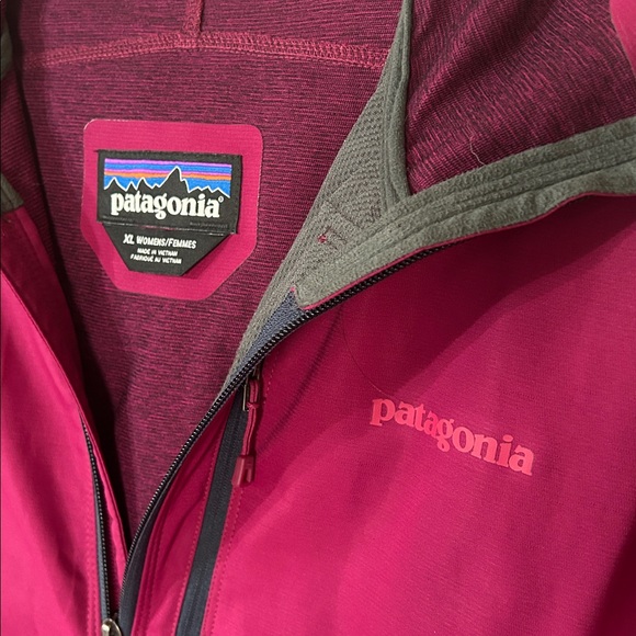 Patagonia Jacket - Picture 6 of 13